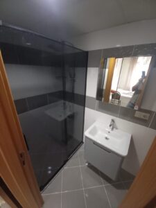 Giresun Banyo Cam Bölme